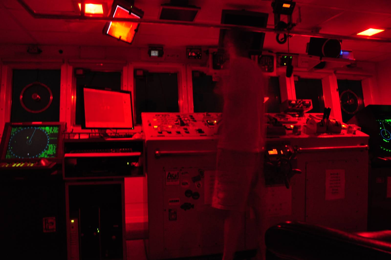 Night Vision at Sea: Thermal Cameras Worth the Masthead Space